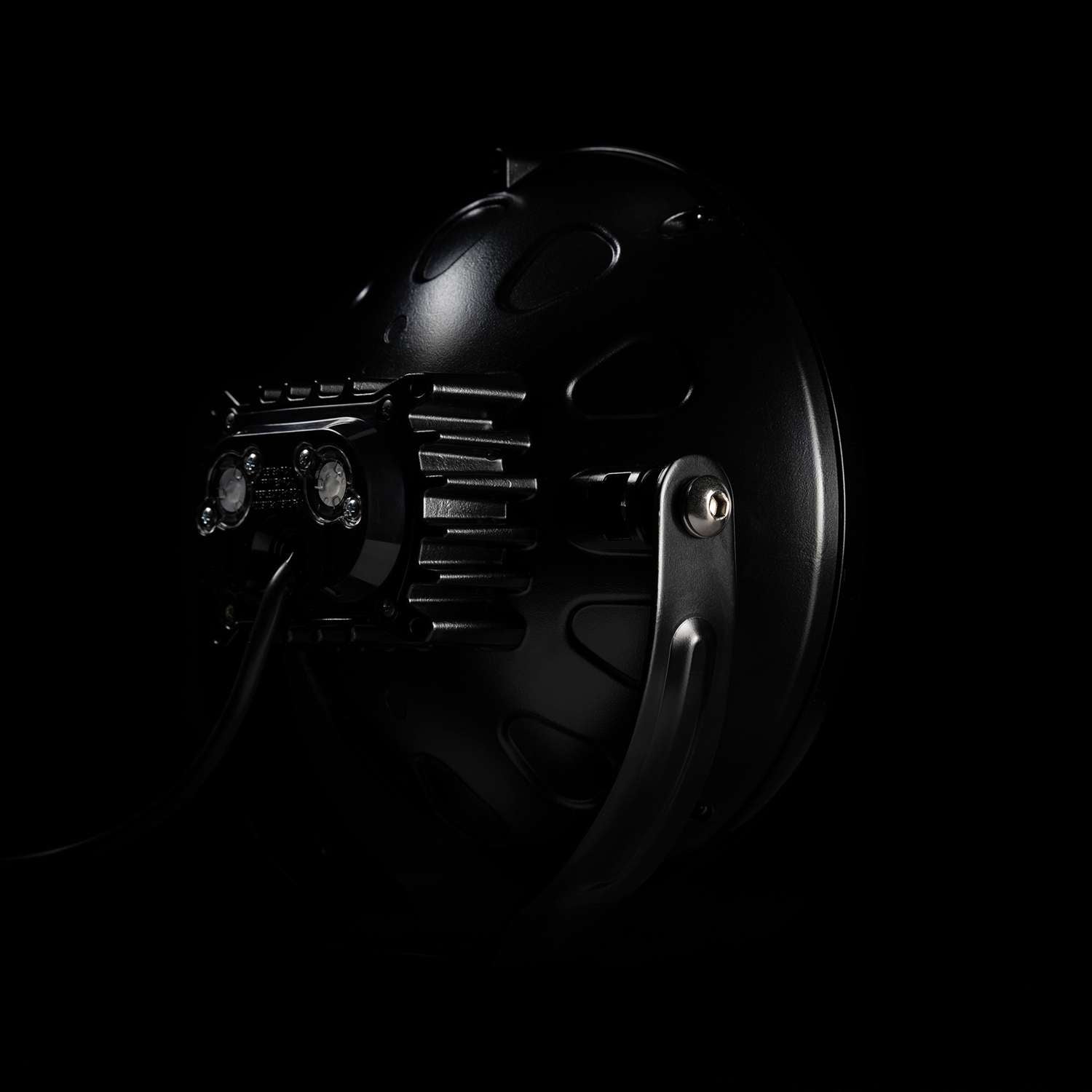 Ambassador Driving Light 9''