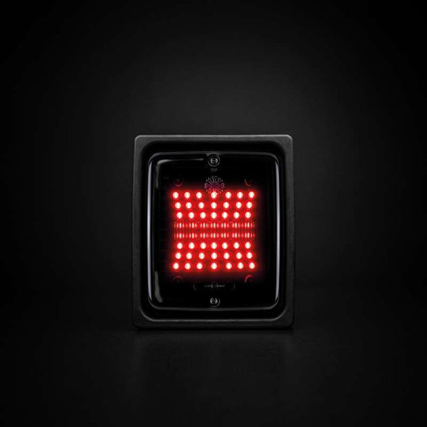 Faro fendinebbia quadrato a LED Dark Knight IZE