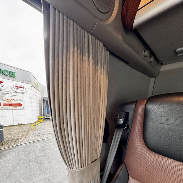 Curtain Hook Set DAF - Mercedes - Scania 3