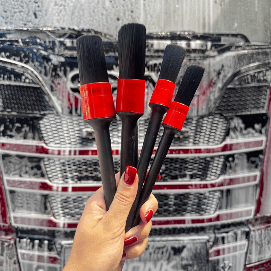 Dirty Business Brush Set