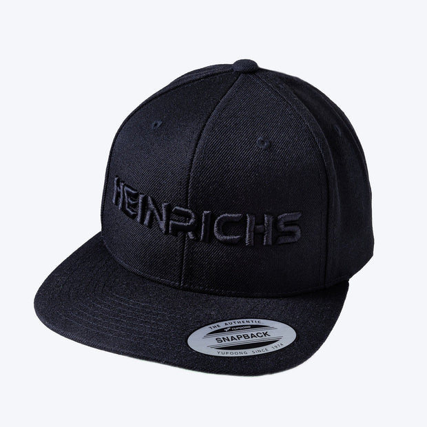 Heinrichs Snapback Cap schwarz – 3D-Stick Truckwear