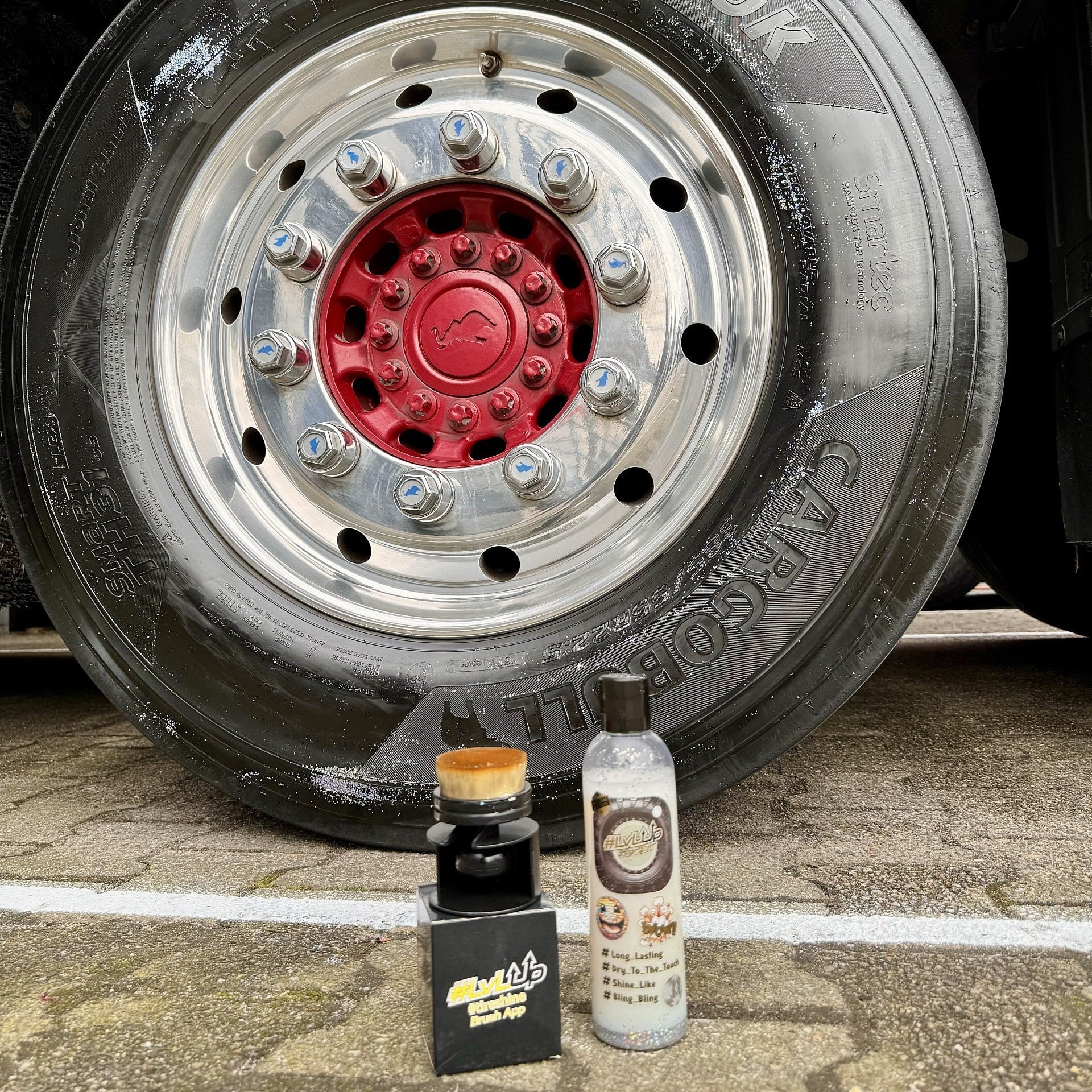 #LvLUp Tireshine GLITZER