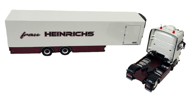 Truck model "frau_heinrichs" by Tekno