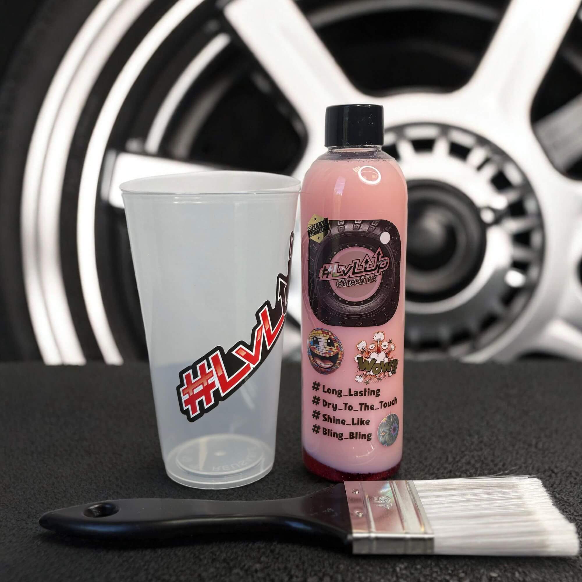 #LvLUp Tireshine Glitter RED