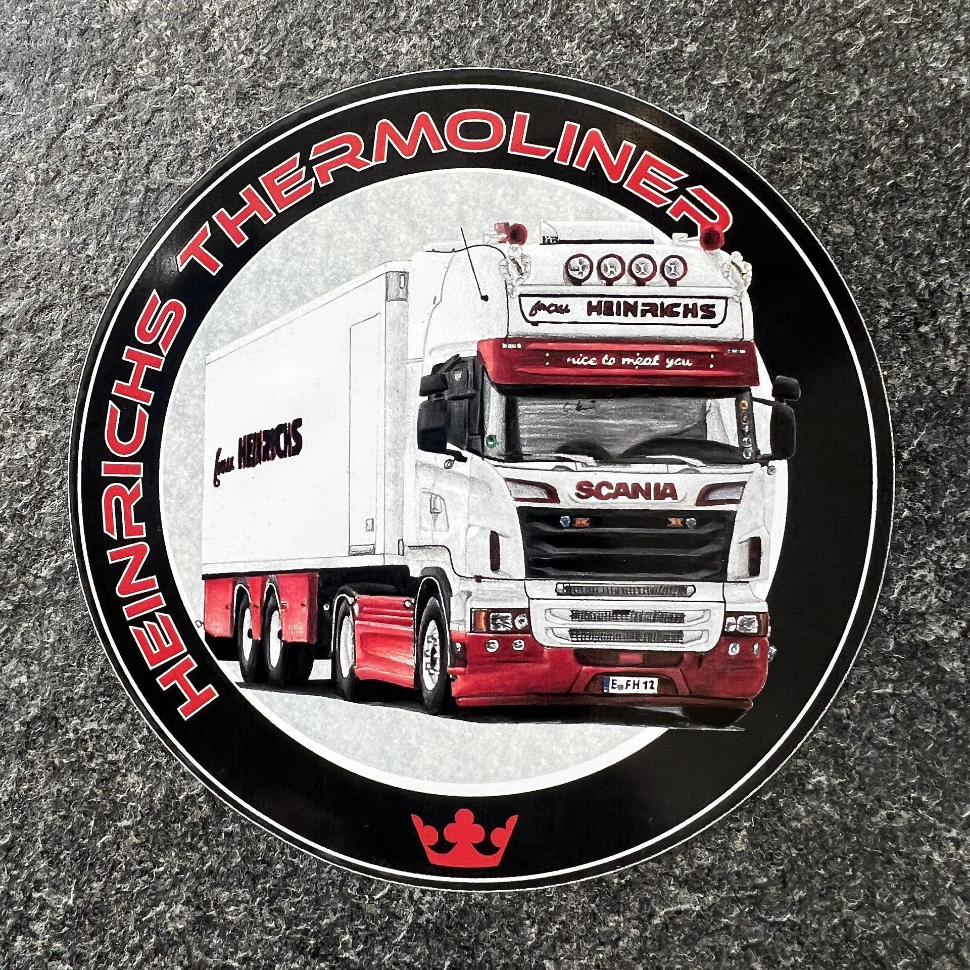 Hingezeichneter LKW von Frau Heinrichs als Aufkleber