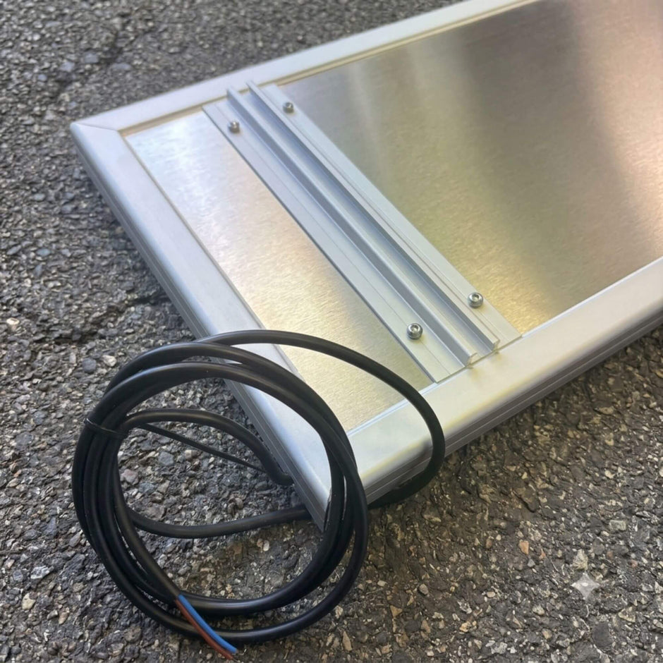 Flaches LED Leuchtschild für LKW