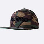 Bild zeigt Snapback Heinrichs 3D Stick Camo von vorn