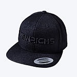 Bild zeigt Snapback Heinrichs 3D Stick von vorn