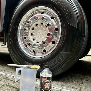 LvLUp Tireshine – 1000 ml