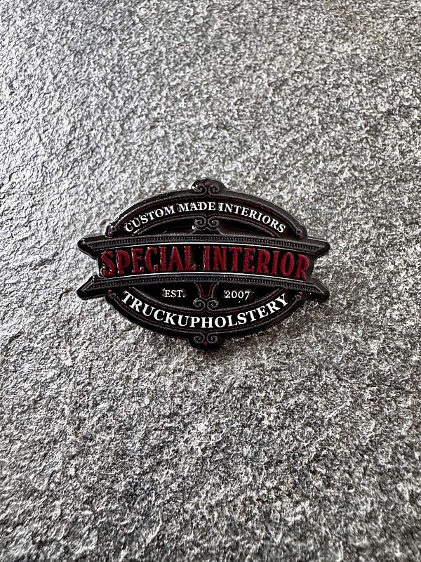 Special Interior Pin present by Heinrichs Thermoliner Vorderansicht